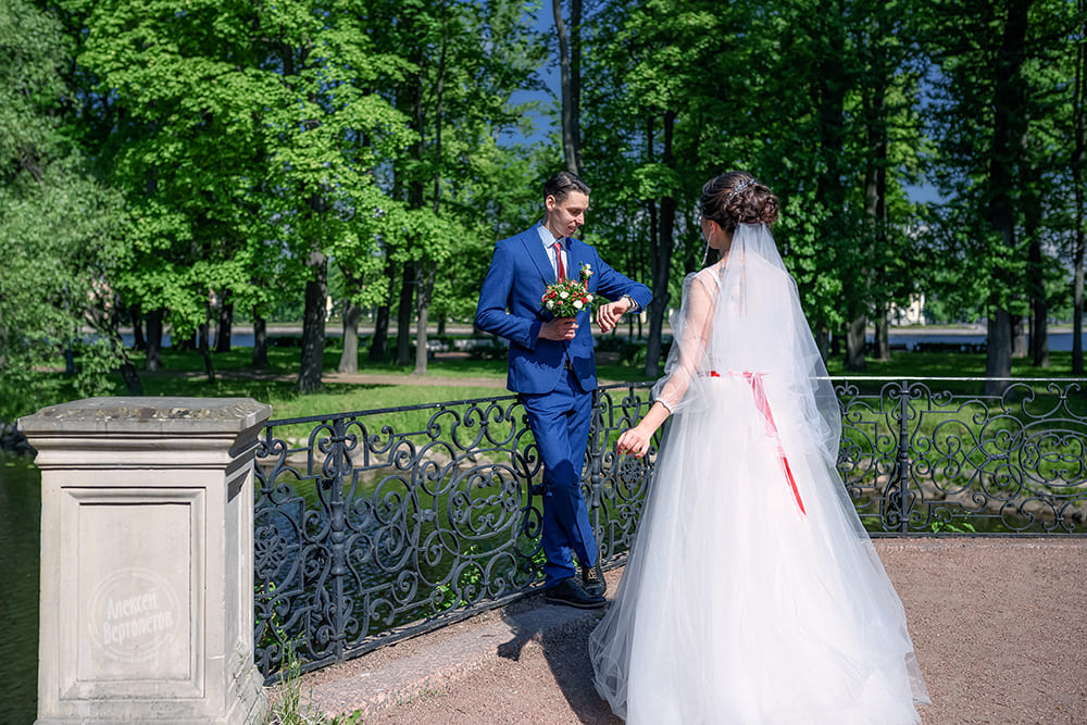 Лучшие парки и сады для фотосессии: Лопухинский сад, свадебная фотосессия