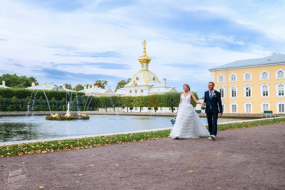 Лучшие парки и сады для фотосессии: Верхний сад Петергофа, свадебная фотосессия