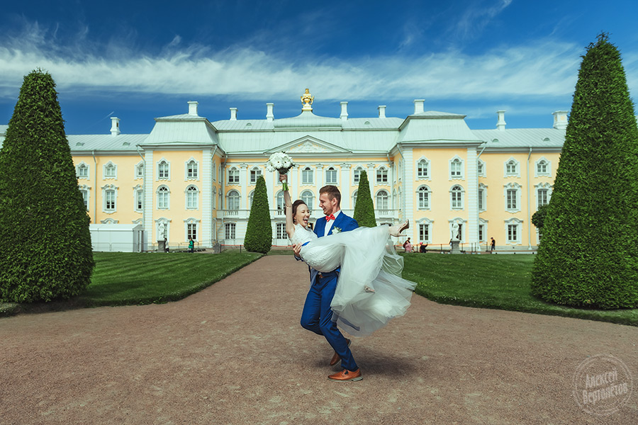 Лучшие парки и сады для фотосессии: Верхний сад Петергофа, свадебная фотосессия