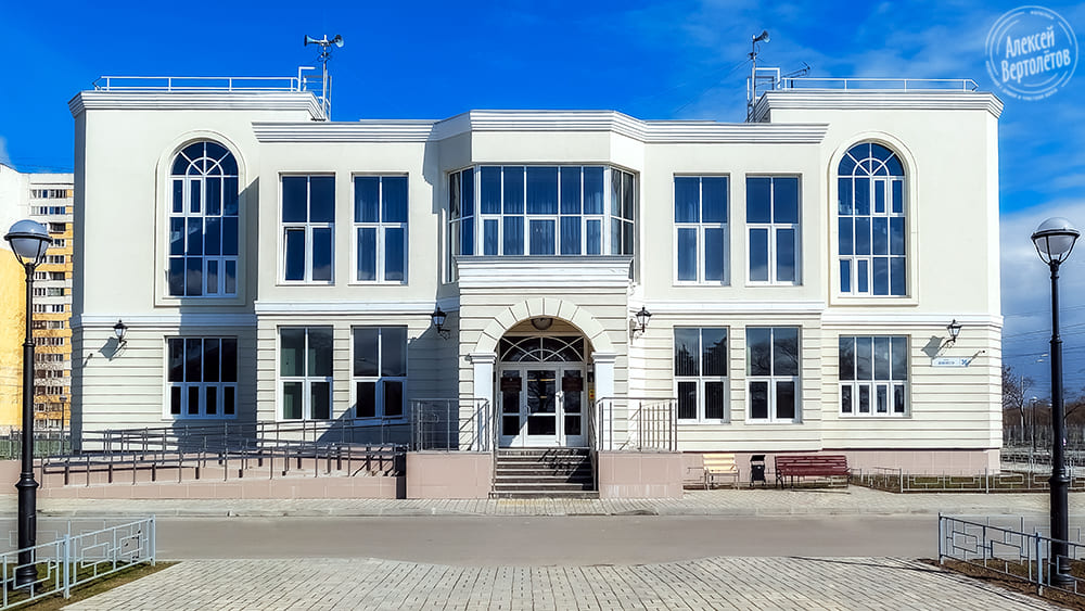 Новый ЗАГС Красносельского района. Свадебный фотограф в Санкт-Петербурге Алексей Вертолетов.